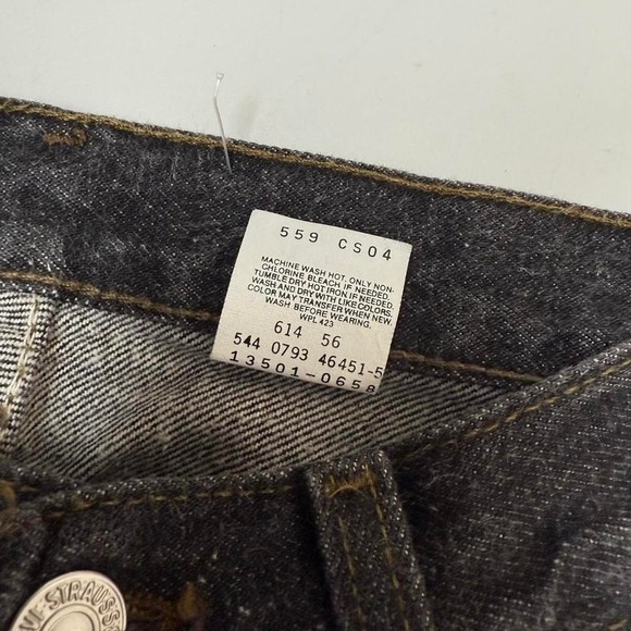 Vintage 93' Levi Strauss 13501-0658 Hairy Black‎ Denim Jeans size 9s (26x31) - Picture 5 of 7